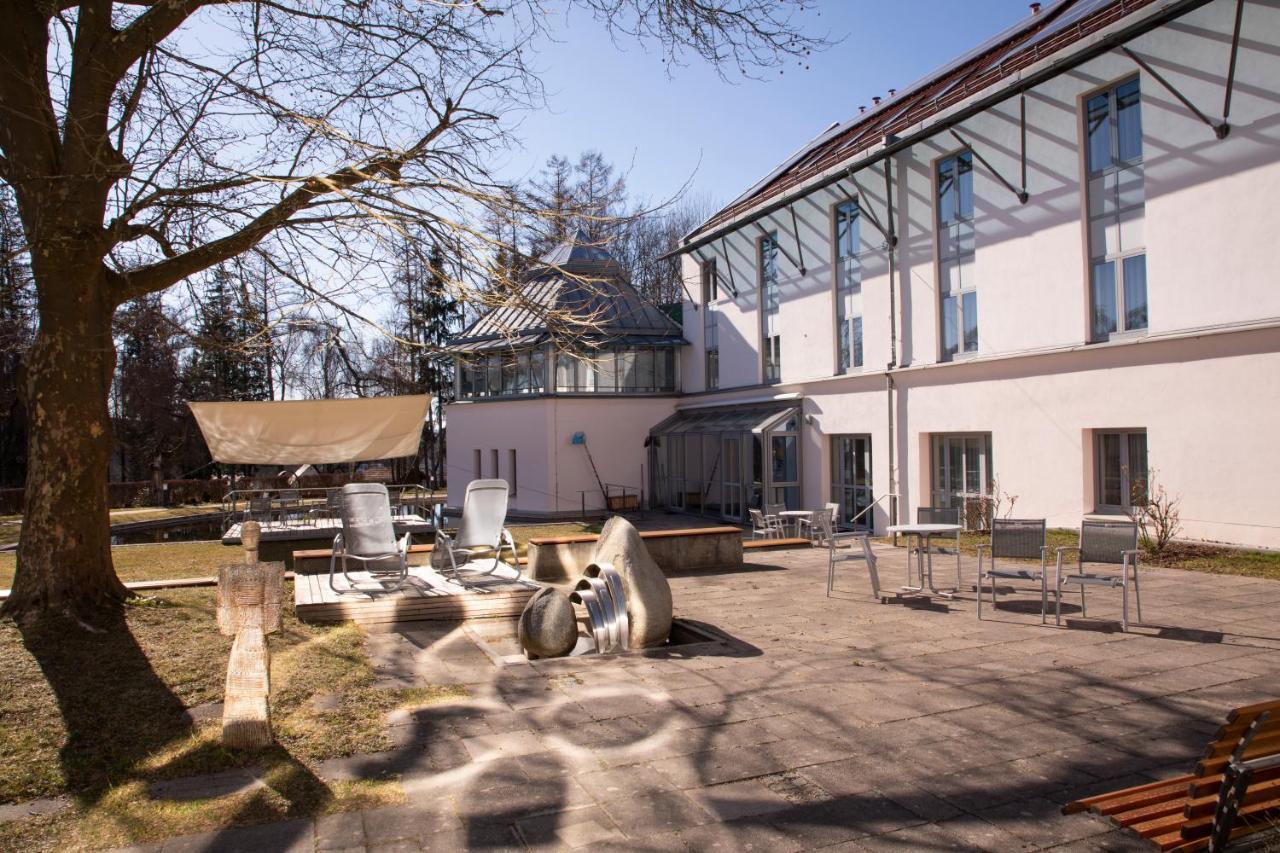 Spectrum Kirche Exerzitien-Und Bildungshaus Auf Mariahilf Passau Eksteriør bilde