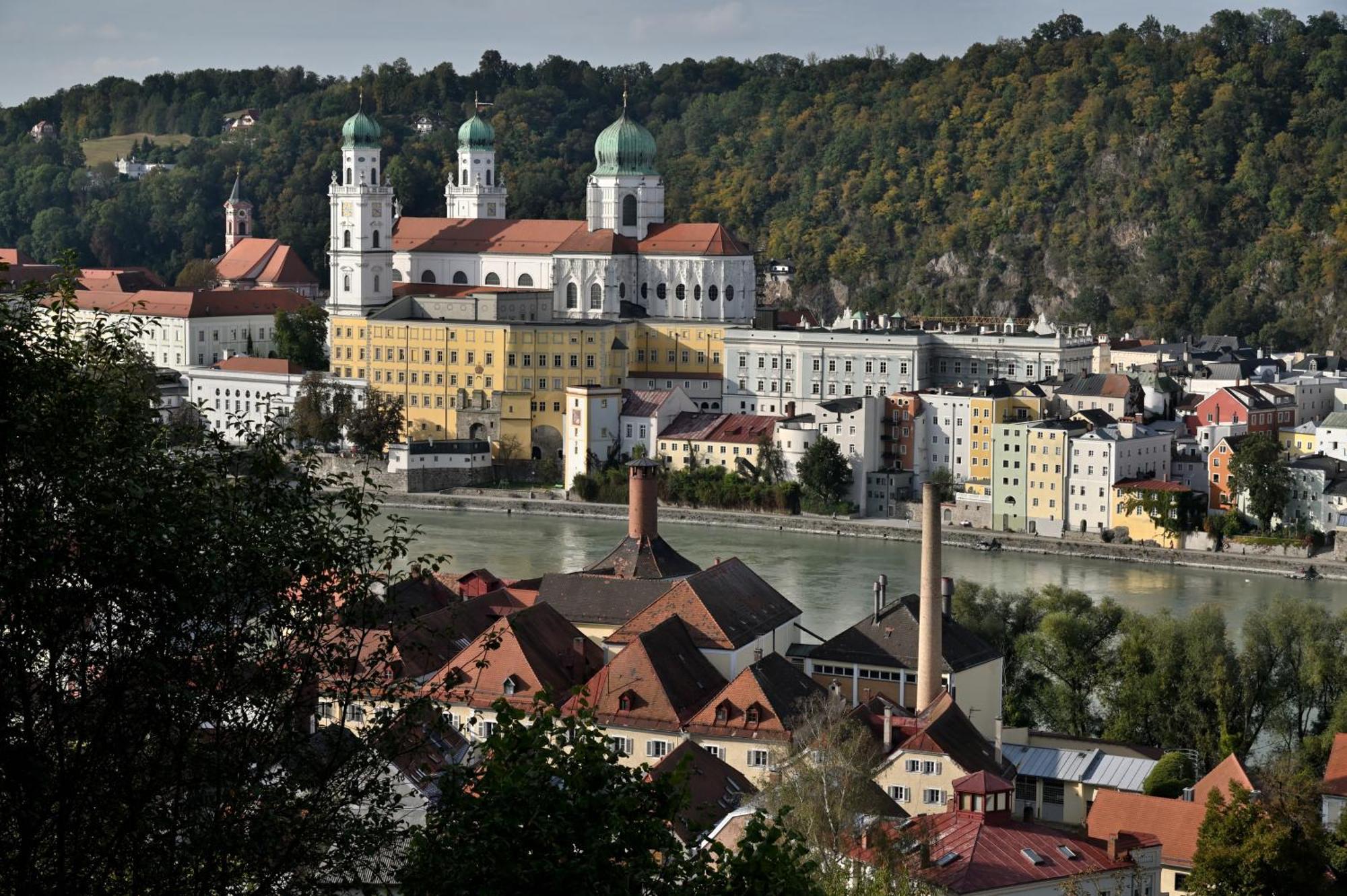 Spectrum Kirche Exerzitien-Und Bildungshaus Auf Mariahilf Passau Eksteriør bilde